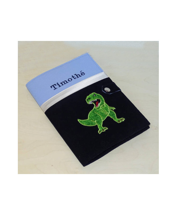 Protège carnet de santé rigide personnalisé - thème dinosaure - Cadeau de naissance garçon Protège carnet de santé rigide personnalisé - thème dinosaure - Cadeau de naissance garçon