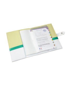 Protège carnet de santé rigide personnalisé vert anis - blanc - sagittaire - cadeau de naissance fille ou garçon