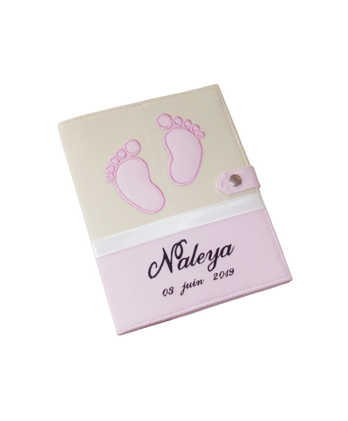 Protège carnet de santé rigide personnalisé - modèle baby feet fille