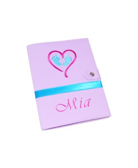 Protège carnet de santé rigide personnalisé - modèle baby feet parme - fille