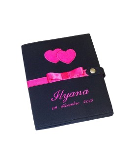 Protège carnet de santé fille rigide personnalisé - motif coeur - Cadeau de naissance personnalisé