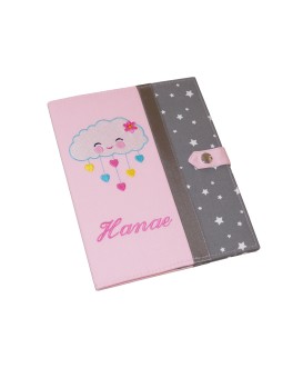 Protège carnet de santé fille rigide personnalisé - Cadeau de naissance personnalisé - nuage